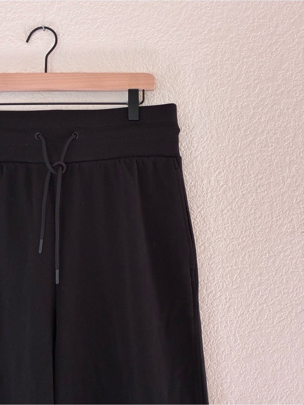 Old Navy | Black Extra high rise wide leg fleece sweatpants size large - Picture 5 of 10